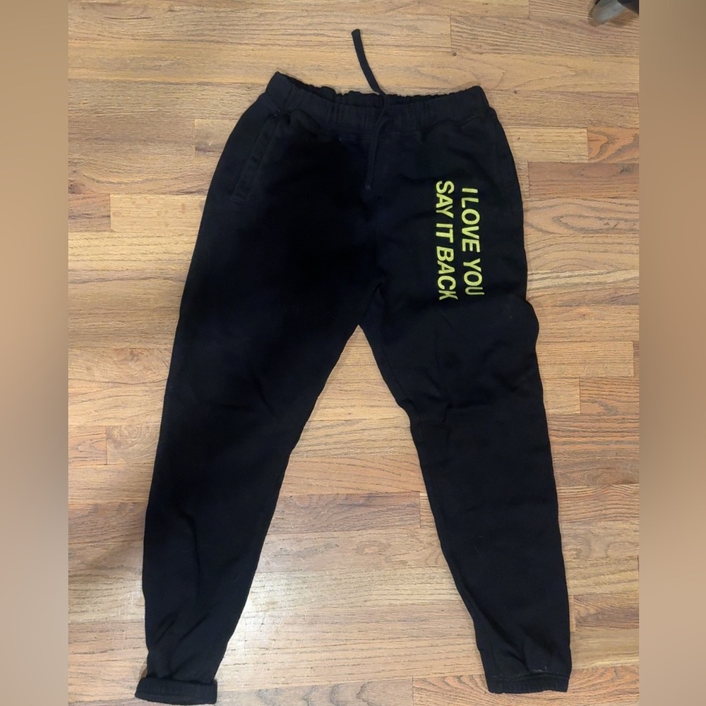 Lonely ghost I love you say it back sweats size unisex small